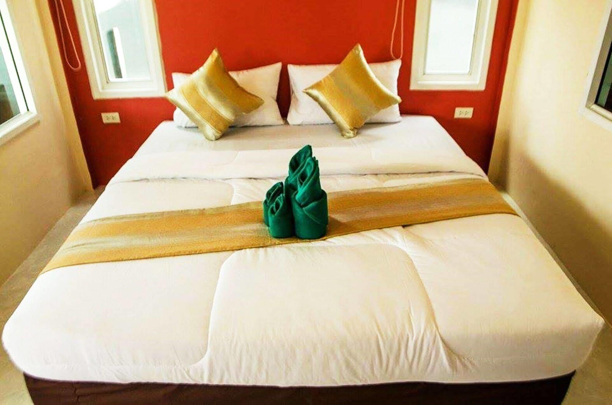 Popular Lanta Resort Koh Lanta Ngoại thất bức ảnh